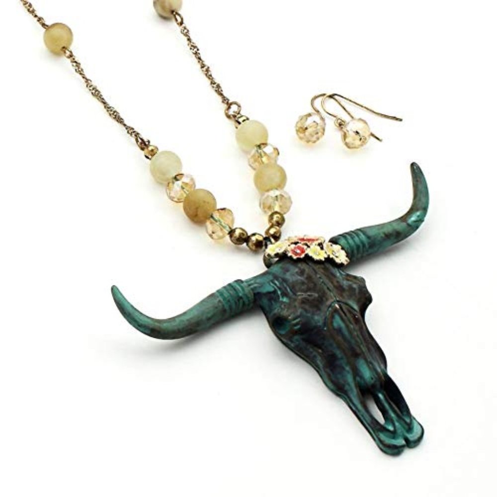 NWT Floral Patina Steer Skull Necklace and Earring Set